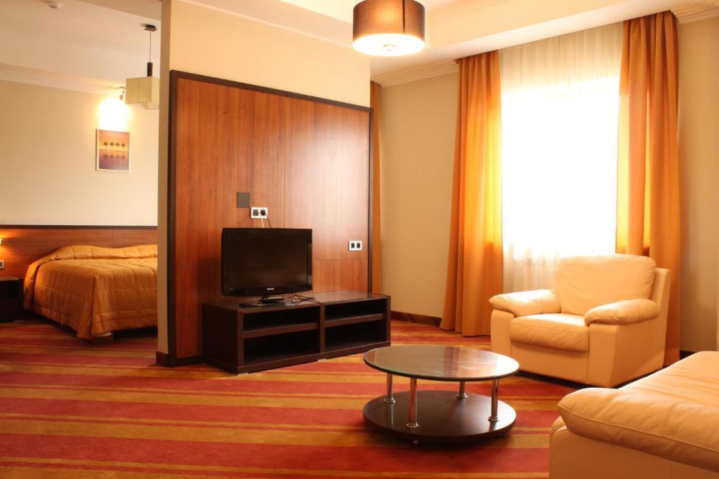 Hotel Westa Minsk Rum bild
